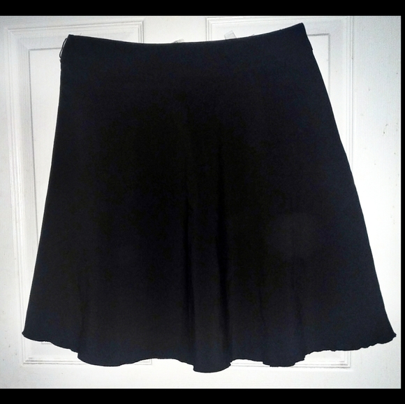 🌷2-4-7 Black A-line Skirt Sz 9 NWOT - Picture 4 of 5